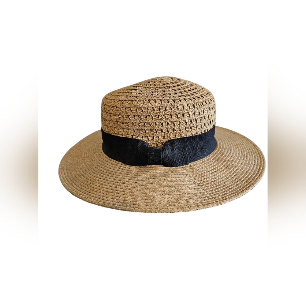 Sonoma Flat Top Tan Hat with Black Band .
